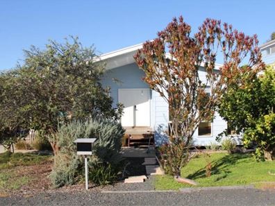 18 Charles Hine Avenue, Margaret River WA 6285