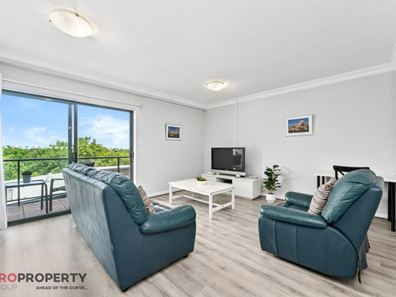 55/118 Mounts Bay Road, Perth WA 6000