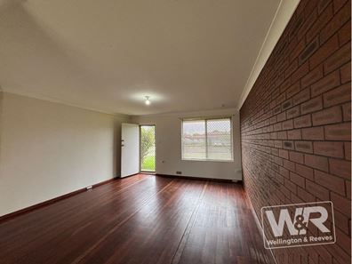 3/17 Canning Street, Orana WA 6330