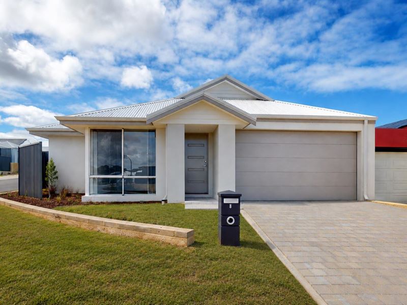 8 Hasties Road, Yanchep WA 6035