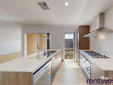 8 Hasties Road, Yanchep WA 6035