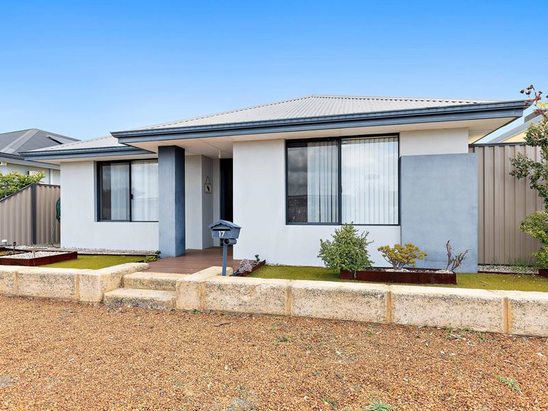 17 Babiana Link, Piara Waters WA 6112