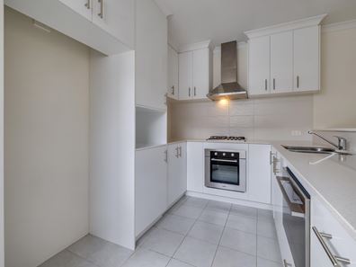 130B Woodside Street, Doubleview WA 6018