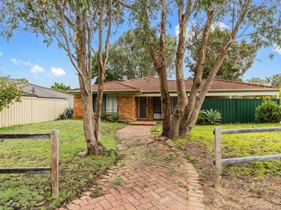 1 Murry Mews, Leda WA 6170