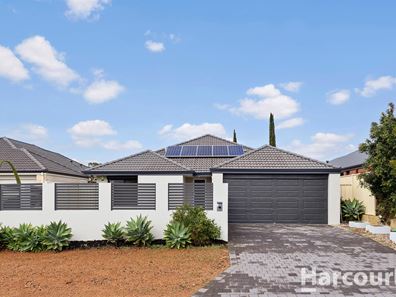 4 Payanna Grange, Lakelands WA 6180