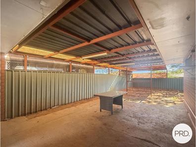 2/4 Grant Street, Bulgarra WA 6714