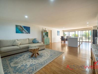 13 Awanui Street, Wandina WA 6530
