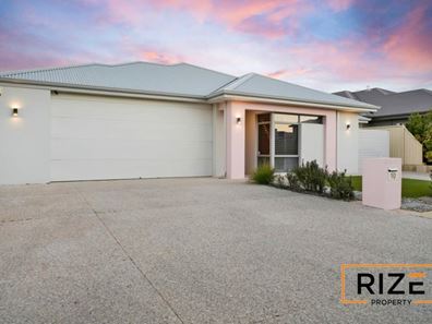 10 McIntyre Avenue, Burns Beach WA 6028