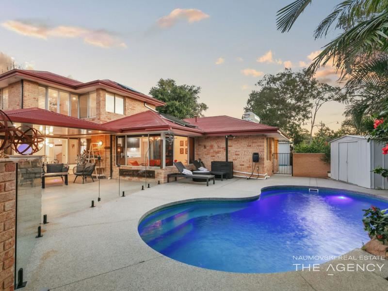 4 Whistler Court, Ellenbrook WA 6069