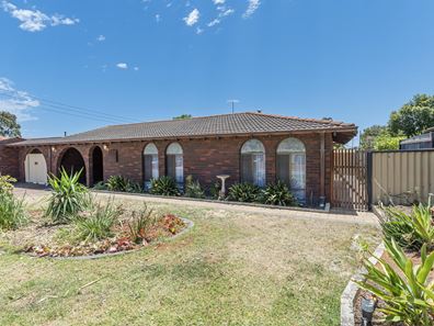 17 Sylvia Way, Eden Hill WA 6054