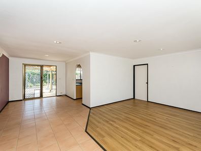 17 Sylvia Way, Eden Hill WA 6054