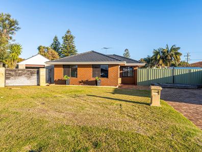 15 Urchin Mews, Waikiki WA 6169