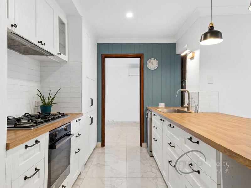 14 Panamuna Drive, Willetton WA 6155