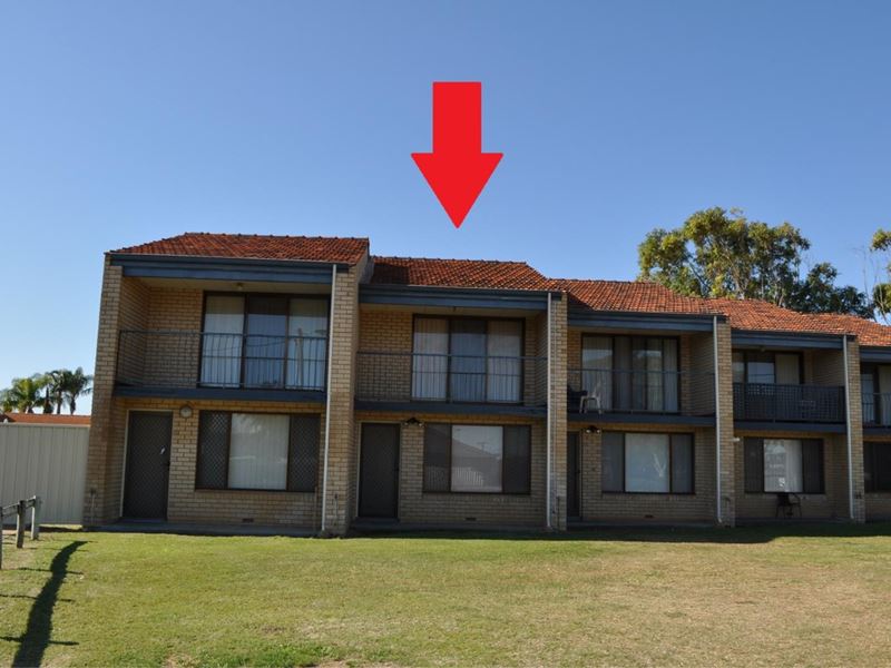 2/125 Railway Street, Bluff Point WA 6530