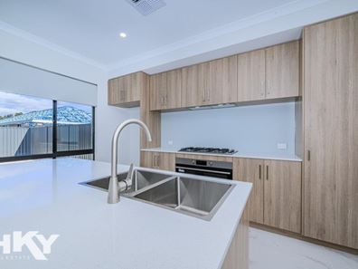 11 Bulgalla Way, Henley Brook WA 6055