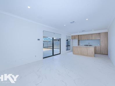 11 Bulgalla Way, Henley Brook WA 6055