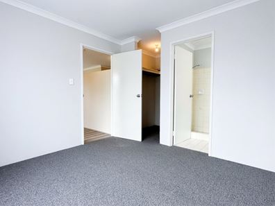 11 Edwards Street, Leda WA 6170