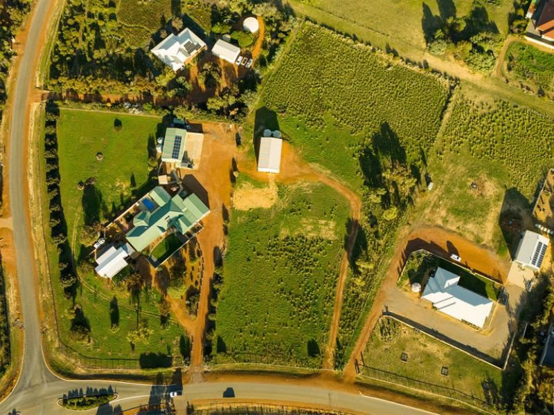 304 Eliza Shaw Drive, White Peak