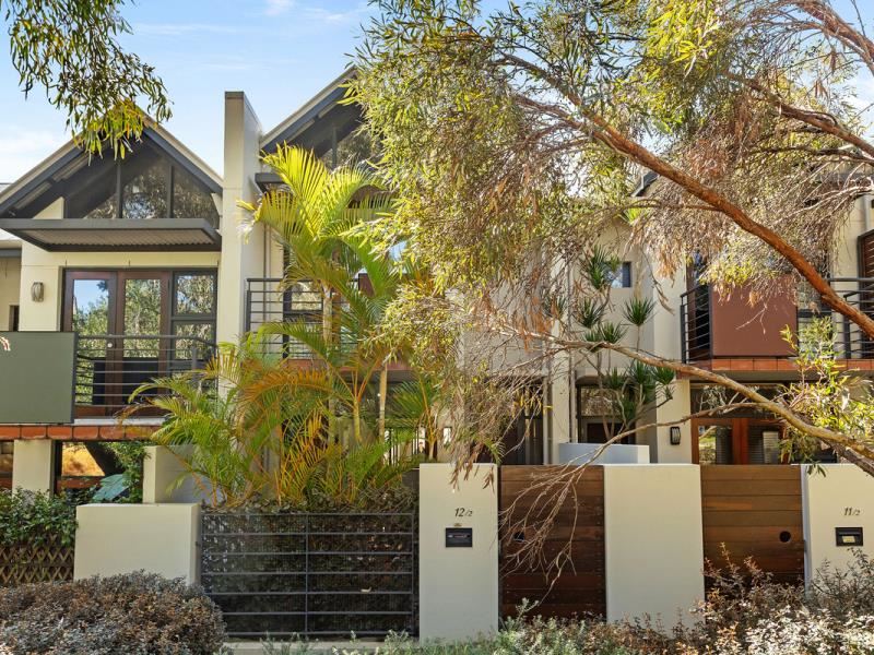 12/2 Quintilian Road, Mount Claremont WA 6010