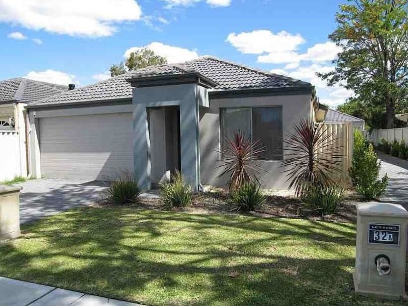 32 Halvorson Road, Morley WA 6062