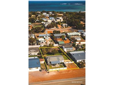 17 Canning Boulevard, Hopetoun WA 6348