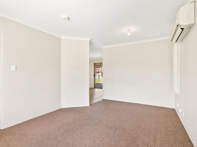 32 Djilba View, Leda WA 6170
