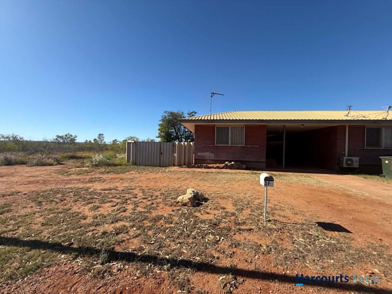 3F Slattery Close, Millars Well