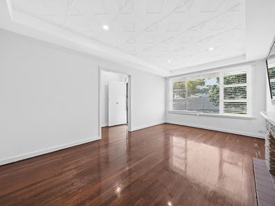 251 Welshpool Road, Queens Park WA 6107