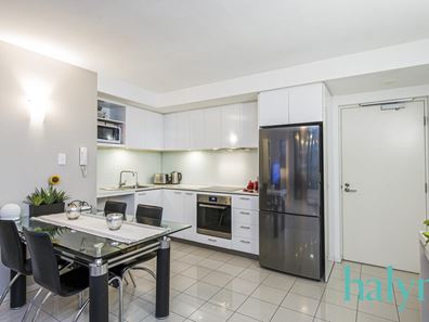 64/143 AdelaideTerrace, East Perth WA 6004