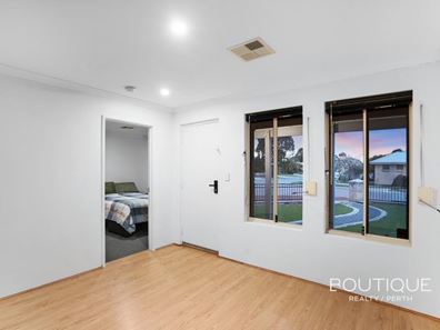 2 Longton Way, Ellenbrook WA 6069