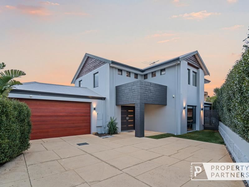 4A Bower Street, Scarborough WA 6019