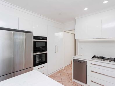 33B Penguin Street, Dianella WA 6059