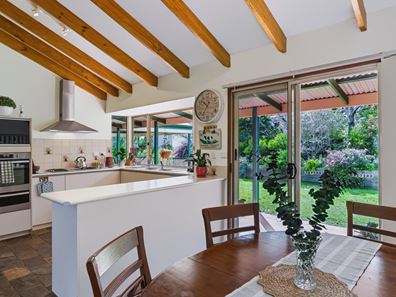 49 Nickajack Place, Kangaroo Gully WA 6255