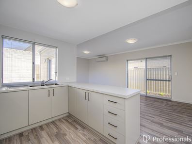 24 Tiller Turn, Yanchep WA 6035