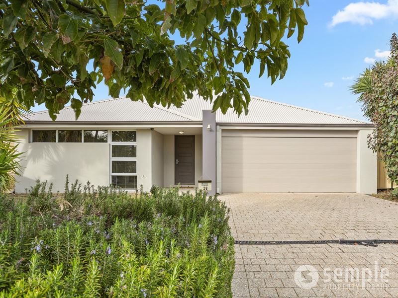 28 Ironbark Terrace, Hammond Park
