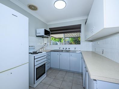 158 Berehaven Avenue, Thornlie WA 6108