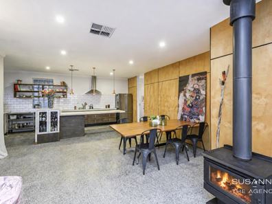 59 Basildon Road, Lesmurdie WA 6076