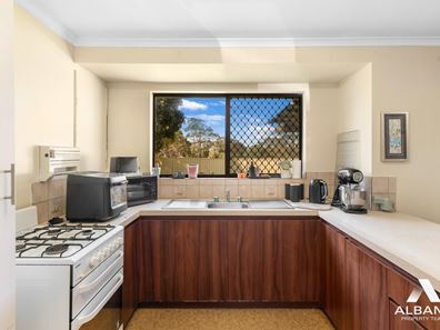 86 Collingwood Road, Seppings WA 6330