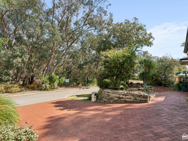 6 Megisti Place, Kelmscott WA 6111