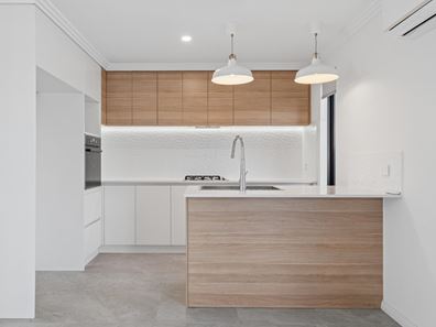 46A Galaxy Way, Carlisle WA 6101