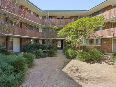 19A/49 Herdsman Parade, Wembley WA 6014
