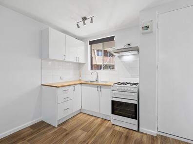 19A/49 Herdsman Parade, Wembley WA 6014