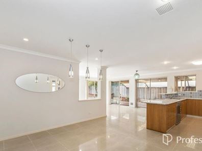 46 Burnett Drive, Clarkson WA 6030