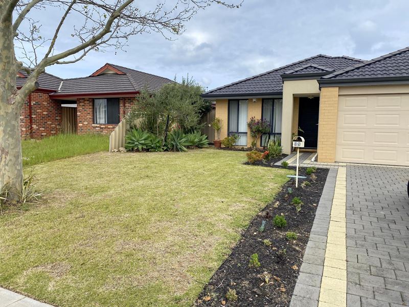 39 Hinchinbrook Avenue, Ridgewood