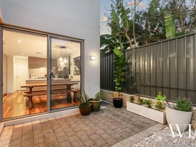 3/30 Waddell Road, Palmyra WA 6157