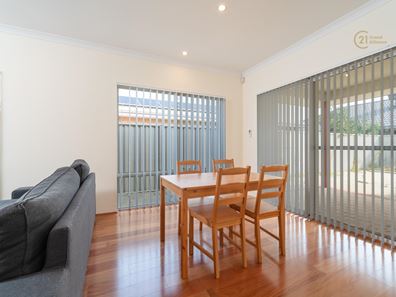 44 Dovedale Street, Harrisdale WA 6112