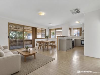 18 Quickly Crescent, Hamilton Hill WA 6163