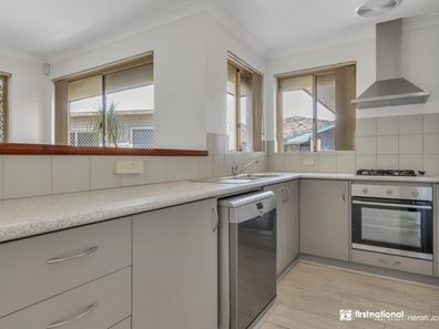 18 Quickly Crescent, Hamilton Hill WA 6163