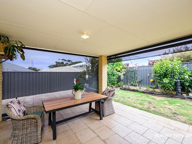 4 Bunker Crescent, Yanchep WA 6035