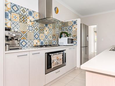 24A Brandon Way, Lynwood WA 6147